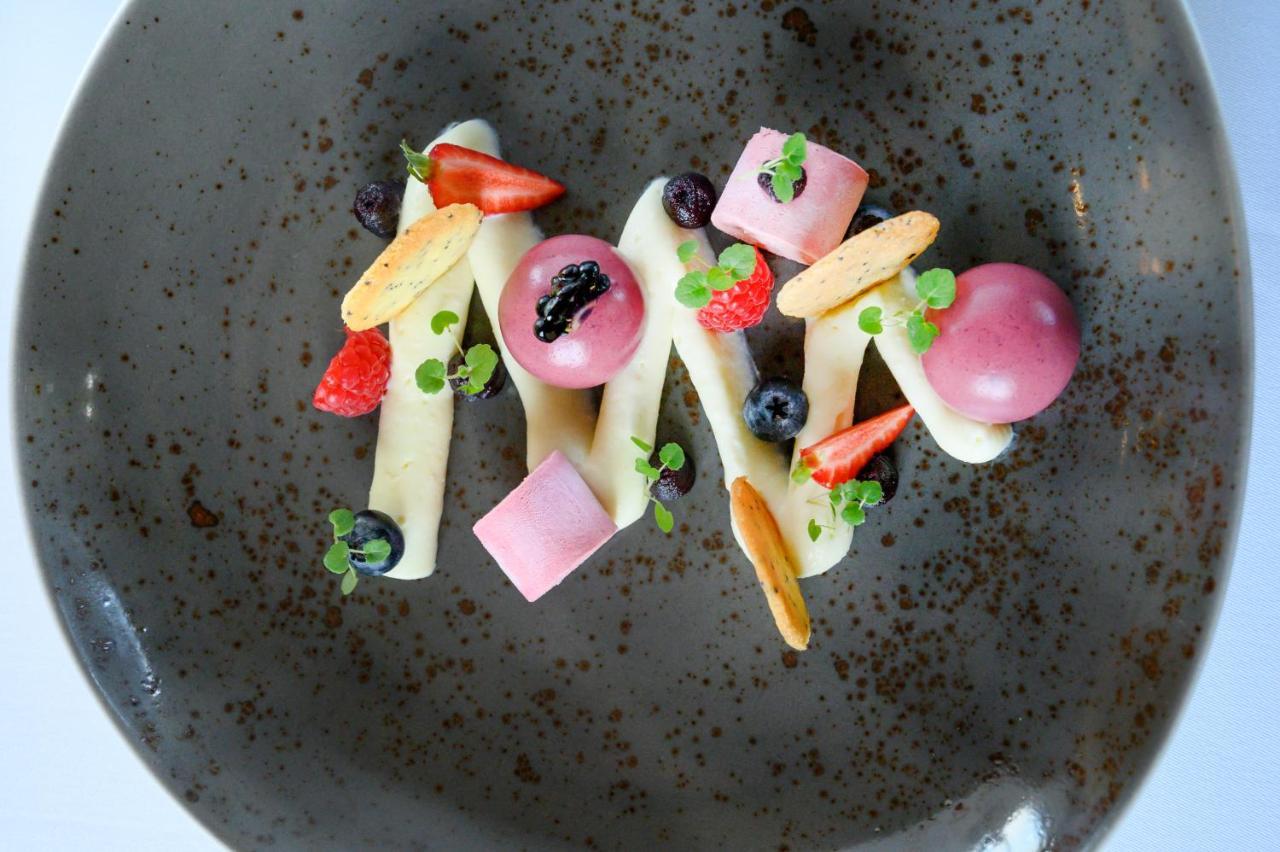 Romantik Hotel & Restaurant Sternen Kriegstetten Eksteriør billede